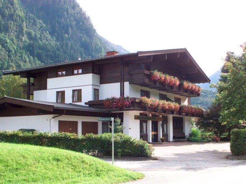 Appartement Muehle - Including Summercard, Sauna, Kaprun'S Largest Private Garden With Panoramic View Bagian luar foto