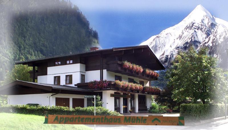 Appartement Muehle - Including Summercard, Sauna, Kaprun'S Largest Private Garden With Panoramic View Bagian luar foto